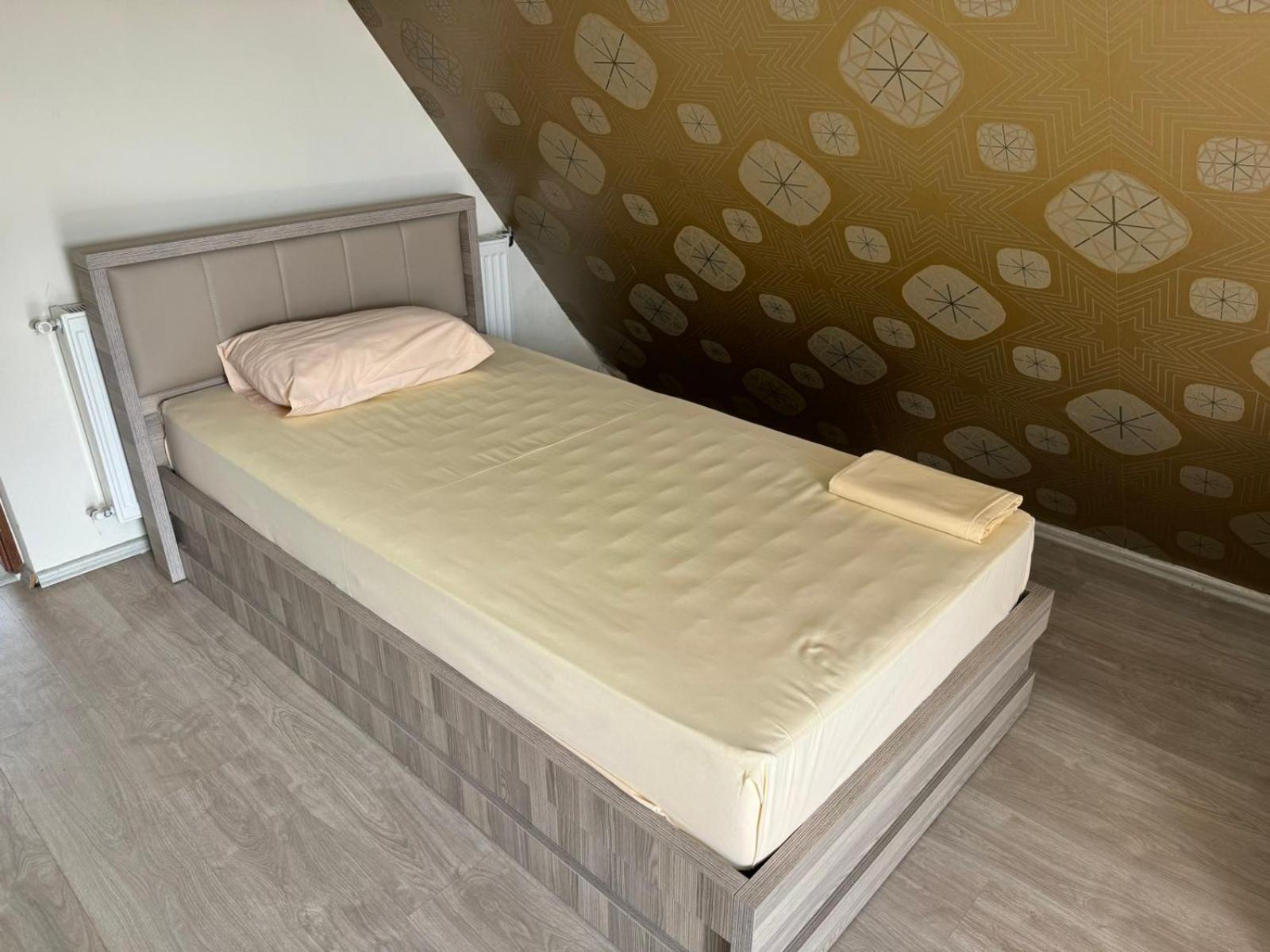 Hotel Pashtriku Gjakova Eksteriør billede