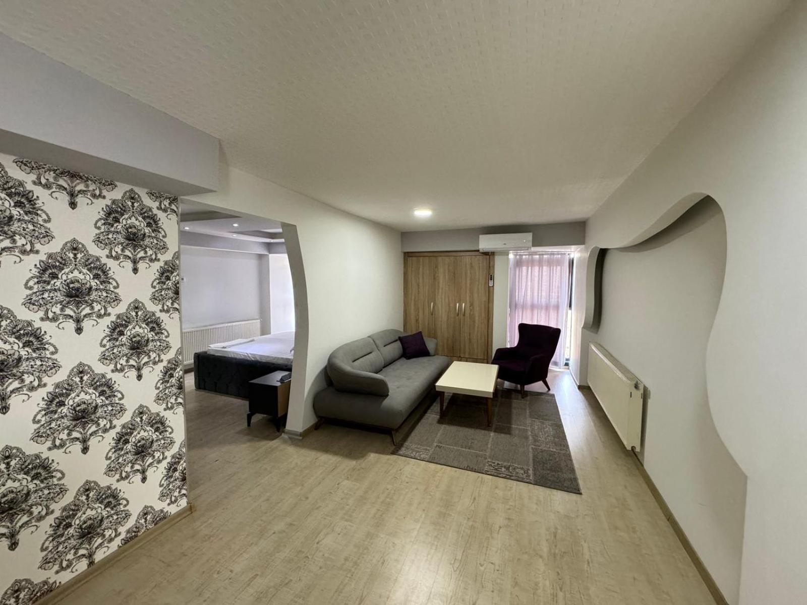 Hotel Pashtriku Gjakova Eksteriør billede